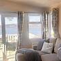 Sleeps 8 - Peaceful Coastal Caravan - Wemyss Bay