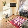 House Sleeps 6 With Enclosed Garden