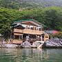 El Gordo'S Seaside Adventure Lodge