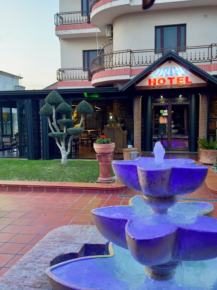 Drini Hotel