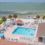 Your own Tropical Resort Heated Pool Pickleball