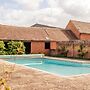 Stunning Five BD Home Near Tewkesbury