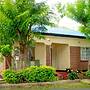 The Bay Cottage 4BR Retreat in Cape Maclear