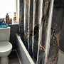 2 Bedroom House Near Wembley