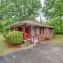 Peaceful Porch, Yard! Riverdale Home Near Dtwn ATL