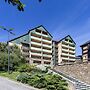 Central Auris-en-oisans Stay for 4