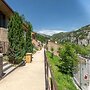 Spacious Alpine Triplex With Terrace
