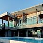 Sky Beach Pool Villa Chanthaburi 1