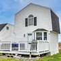 Walk to North Beach! Marsh-view Condo in Hampton