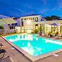 Coastal Comfort for a Family