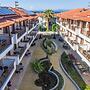 Apanemia Apartments by Flegra