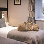 Cowdray Lodge Bed & Breakfast