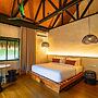 The Henry Qi Elnido