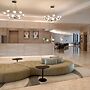 Ray Hotel by Cloud 7