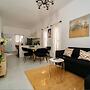 Family Villa w Pool BBQ 5 Min From Macao Beach