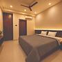 Carnival Inn
