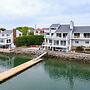 Stunning Bayfront Home: Stroll to Nantasket Beach!