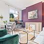 Beautiful Large Home in Cradley Heath Sleeps 8