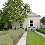 Camellia Cottage Bed & Breakfast