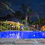 C'est Si Bon Hotel