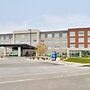 Holiday Inn Express & Suites Madison by IHG