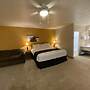 Dauphin Inn Express