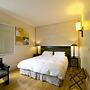 La Villa Paris