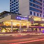 Starcity Bayfront Nha Trang Hotel