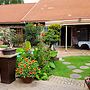 Aark Guest Lodge