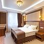 Chocolatier Hotel
