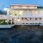 Jasmine Inn