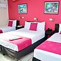 Hotel Los Cisneros