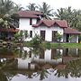 Hotel Lagoonvilla