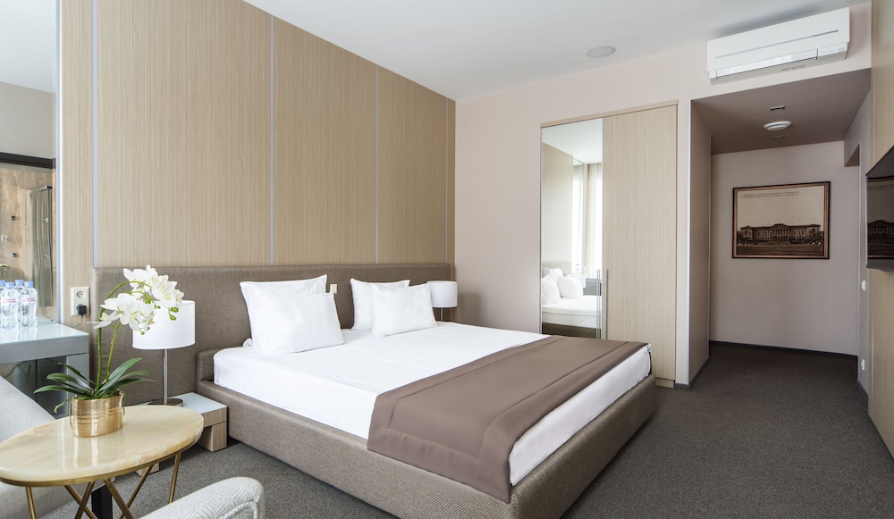 Boutique Hotel 1852