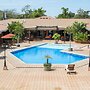 Farallones Hotel