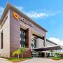 La Quinta Inn & Suites by Wyndham McAllen Convention Center