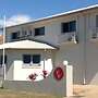 Castle Crest Motel