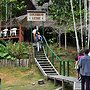 ExplorNapo Lodge