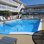 The Sea Garden Motel and Apartments