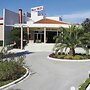 Iris Hotel