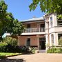 Medindi Manor