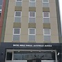 Hotel Osam