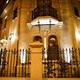 Ambit Boulevard Hotel Boutique