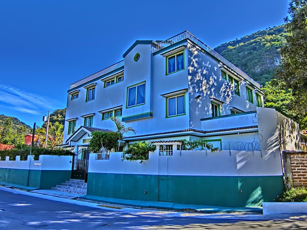 Hotel El Sol