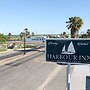 Harbour Inn