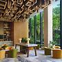 Four Points by Sheraton Surabaya, Tunjungan Plaza