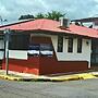 Hotel Cañas