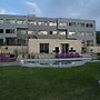 VU'Z Hotel Apt