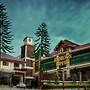 Famous Hotel