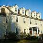 DesBarres Manor Inn